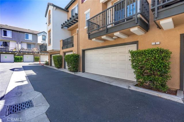 6 Harvest Point, Aliso Viejo, CA 92656