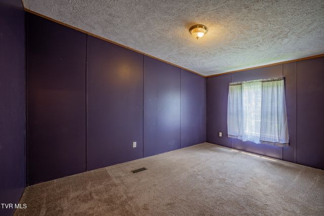 4035 Ridge Road, Kingsport, TN 37660