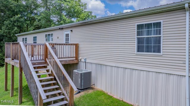 4035 Ridge Road, Kingsport, TN 37660
