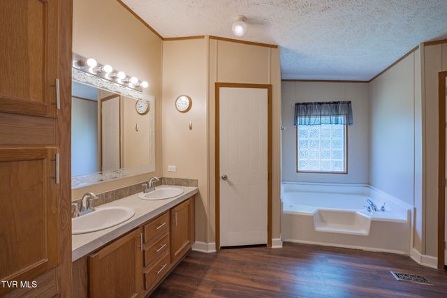 4035 Ridge Road, Kingsport, TN 37660