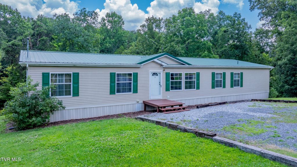 4035 Ridge Road, Kingsport, TN 37660