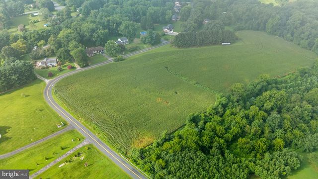 2016 DURHAM RD, Fallston, MD 21047