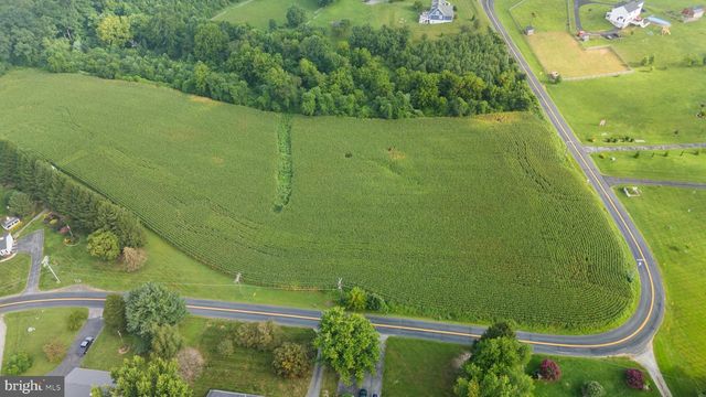 2016 DURHAM RD, Fallston, MD 21047