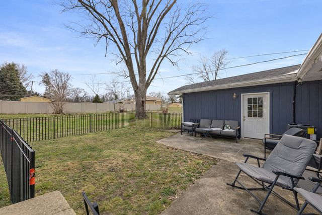 916 Barber Lane, Joliet, IL 60435