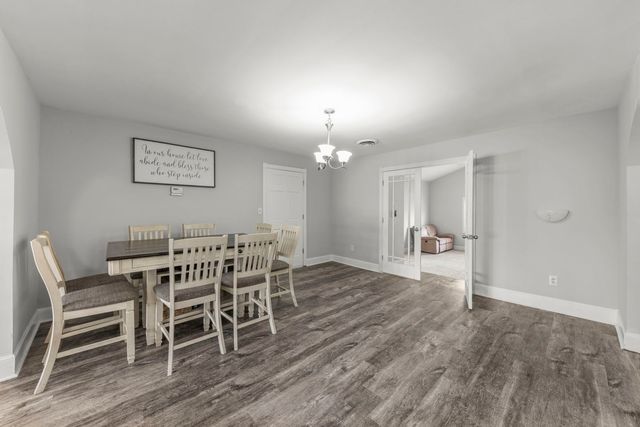 916 Barber Lane, Joliet, IL 60435