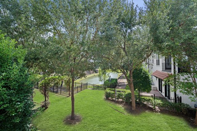 2710 Arabelle Grove, Houston, TX 77007