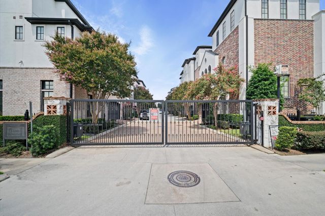 2710 Arabelle Grove, Houston, TX 77007