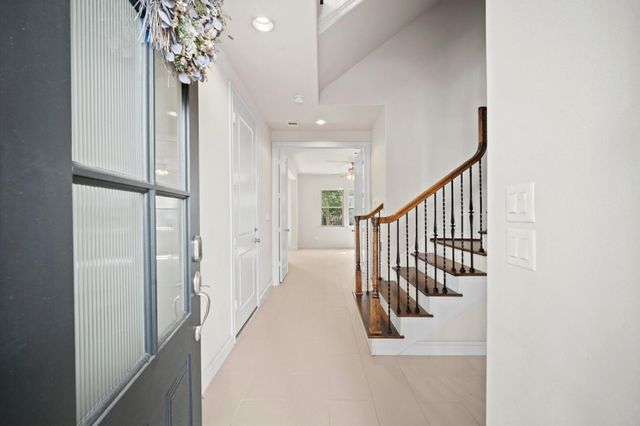2710 Arabelle Grove, Houston, TX 77007