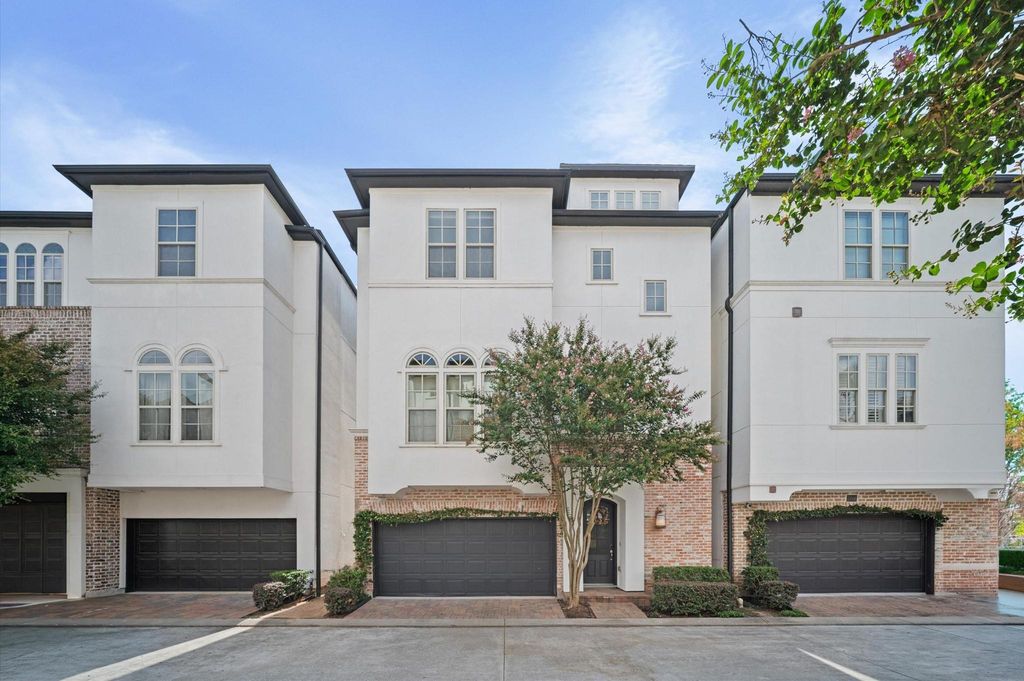 2710 Arabelle Grove, Houston, TX 77007