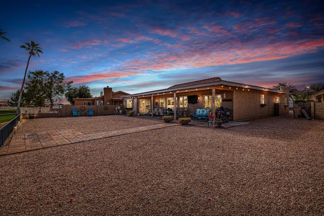 26241 S Lakemont Drive, Sun Lakes, AZ 85248