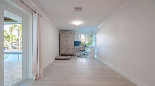 2401 NE 33RD Street, Lighthouse Point, FL 33064