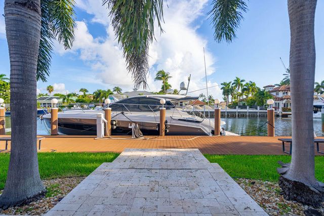 2401 NE 33RD Street, Lighthouse Point, FL 33064