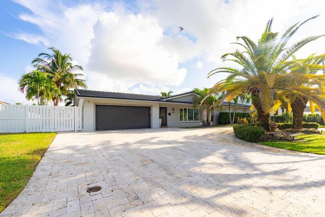 2401 NE 33RD Street, Lighthouse Point, FL 33064