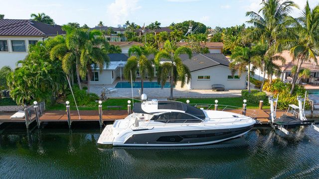 2401 NE 33RD Street, Lighthouse Point, FL 33064