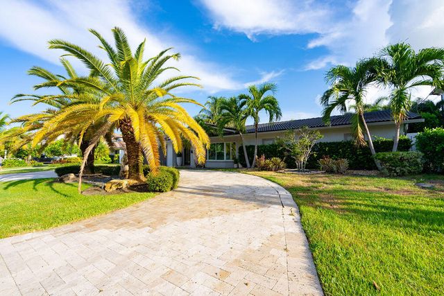 2401 NE 33RD Street, Lighthouse Point, FL 33064