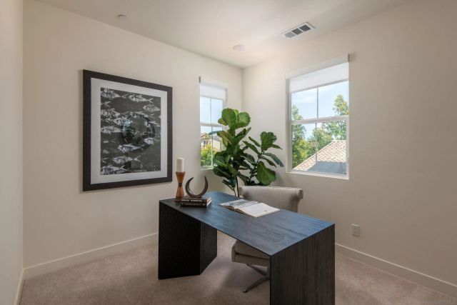 1860 Artemisia Ct, Carlsbad, CA 92011