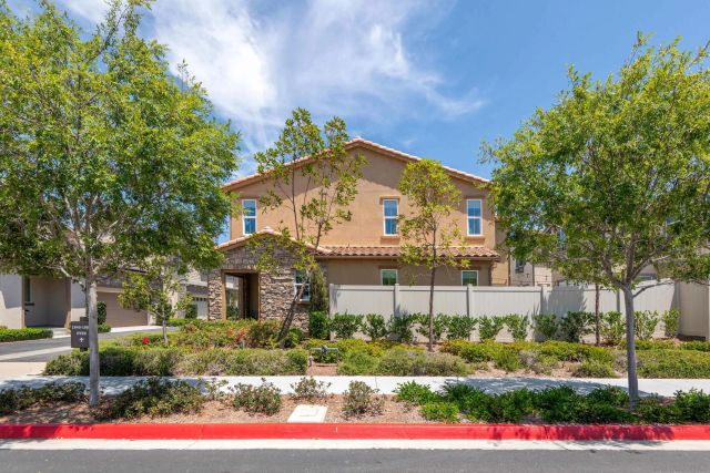 1860 Artemisia Ct, Carlsbad, CA 92011