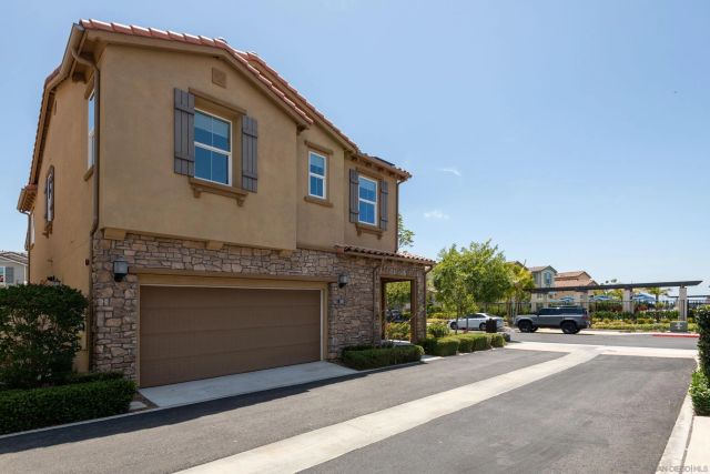 1860 Artemisia Ct, Carlsbad, CA 92011