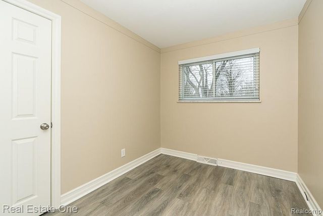 50709 Mile End Drive, Shelby Charter Township, MI 48317