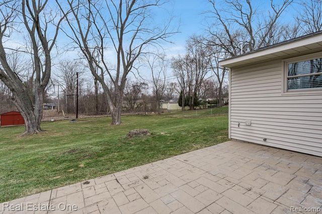 50709 Mile End Drive, Shelby Charter Township, MI 48317