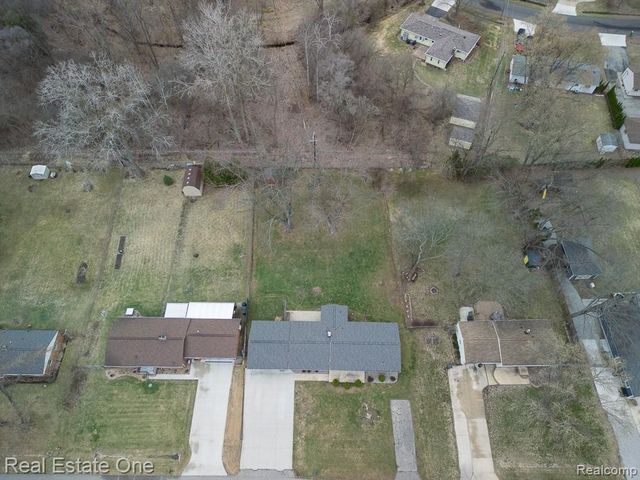 50709 Mile End Drive, Shelby Charter Township, MI 48317