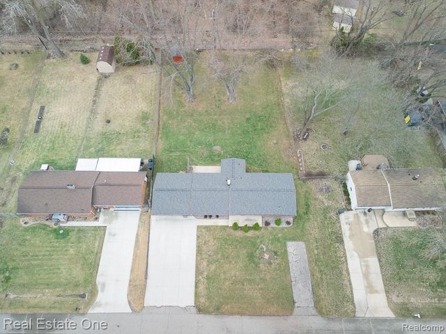 50709 Mile End Drive, Shelby Charter Township, MI 48317