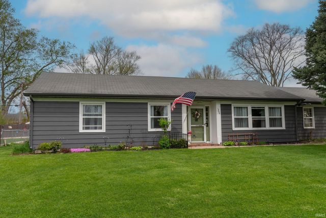19675 Rolling Acres Drive, South Bend, IN 46614