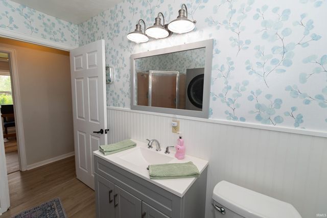 19675 Rolling Acres Drive, South Bend, IN 46614