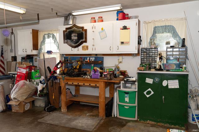19675 Rolling Acres Drive, South Bend, IN 46614