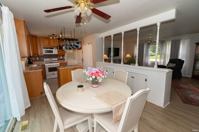 19675 Rolling Acres Drive, South Bend, IN 46614