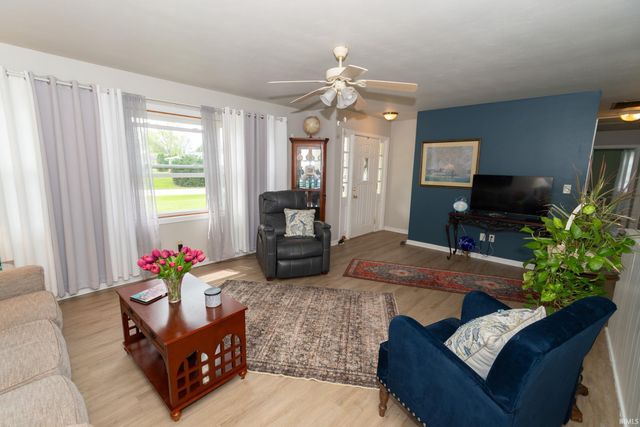 19675 Rolling Acres Drive, South Bend, IN 46614