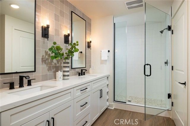 414 Main St. 410, Huntington Beach, CA 92648