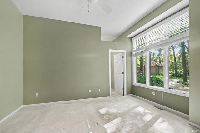 51171 Streamwood Drive, Granger, IN 46530