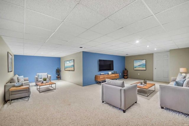 51171 Streamwood Drive, Granger, IN 46530