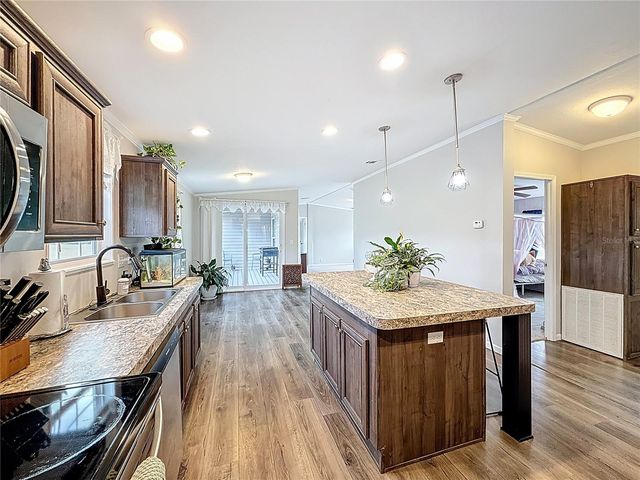 25454 SW 46TH AVENUE, Newberry, FL 32669