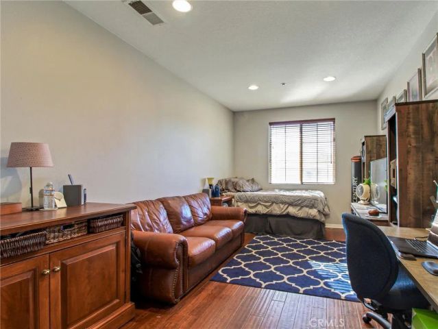 28938 River Oaks Lane, Highland, CA 92346