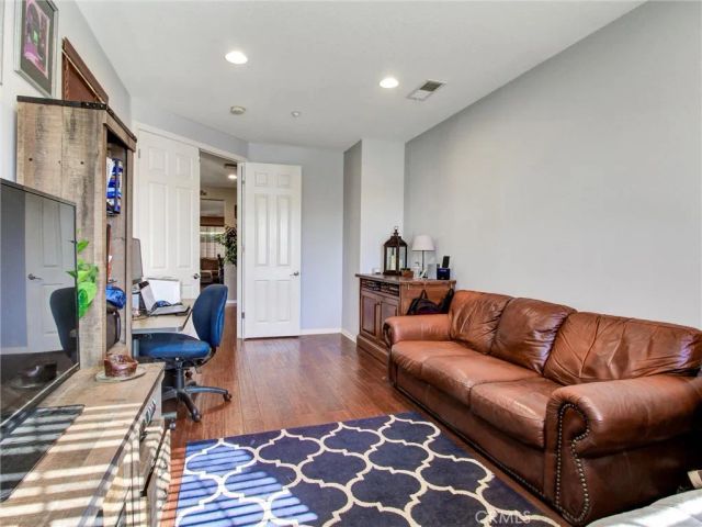 28938 River Oaks Lane, Highland, CA 92346