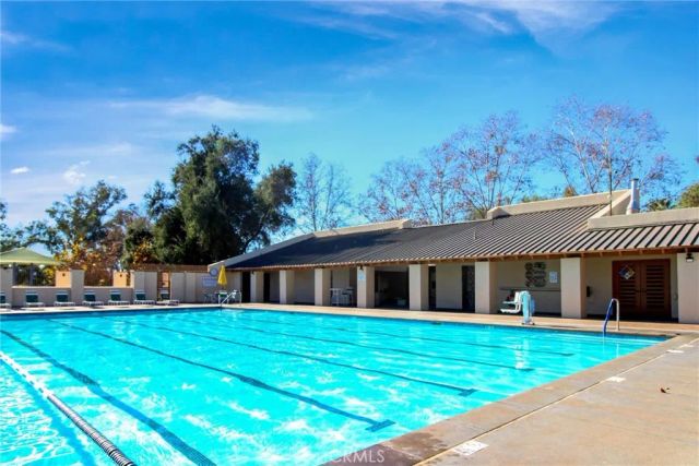 28938 River Oaks Lane, Highland, CA 92346