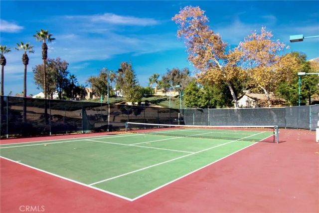 28938 River Oaks Lane, Highland, CA 92346