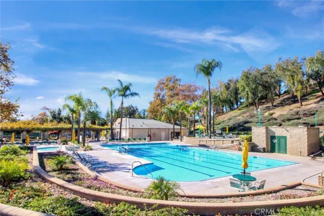 28938 River Oaks Lane, Highland, CA 92346