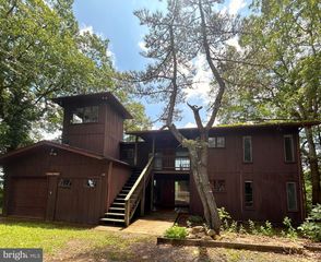 53 LEIGH CT, Basye, VA 22810
