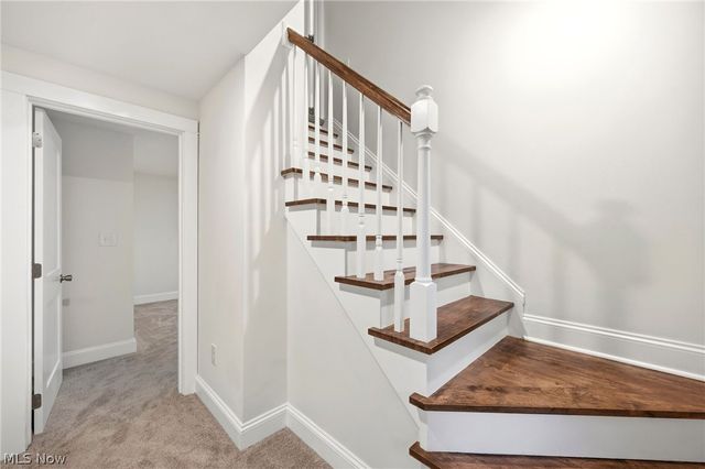 272 Miles Road, Chagrin Falls, OH 44022