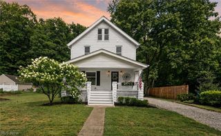 272 Miles Road, Chagrin Falls, OH 44022