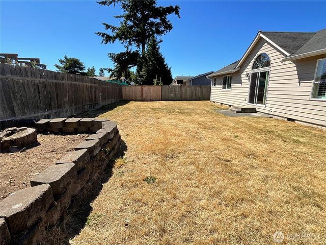 1382 NW Kathleen Drive, Oak Harbor, WA 98277