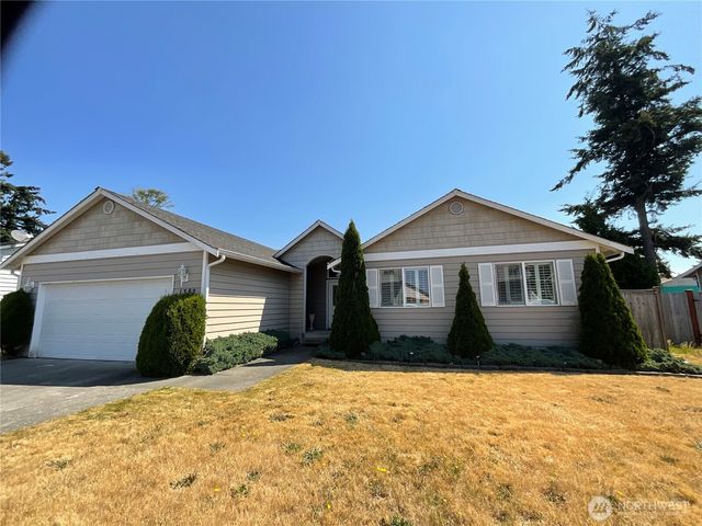 1382 NW Kathleen Drive, Oak Harbor, WA 98277