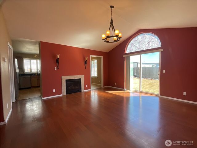1382 NW Kathleen Drive, Oak Harbor, WA 98277