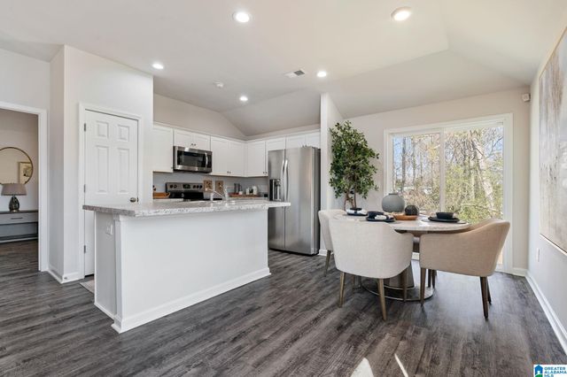 352 TIMBER PASS, Lincoln, AL 35096