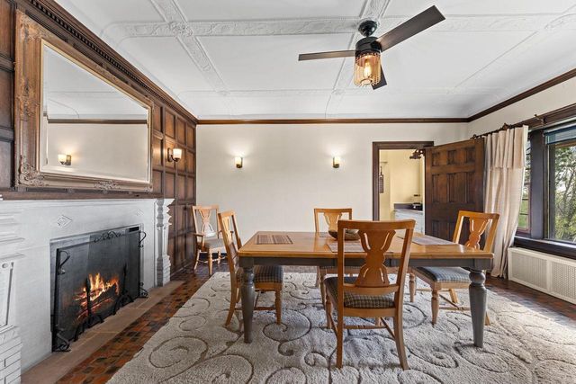 130 10th Avenue, Baraboo, WI 53913
