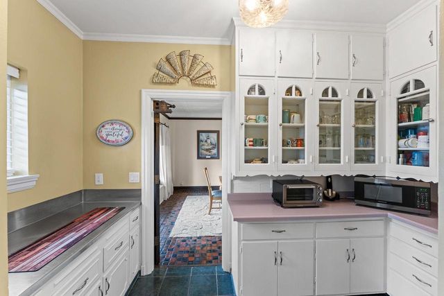 130 10th Avenue, Baraboo, WI 53913