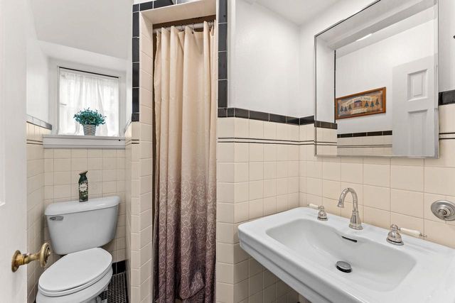 130 10th Avenue, Baraboo, WI 53913